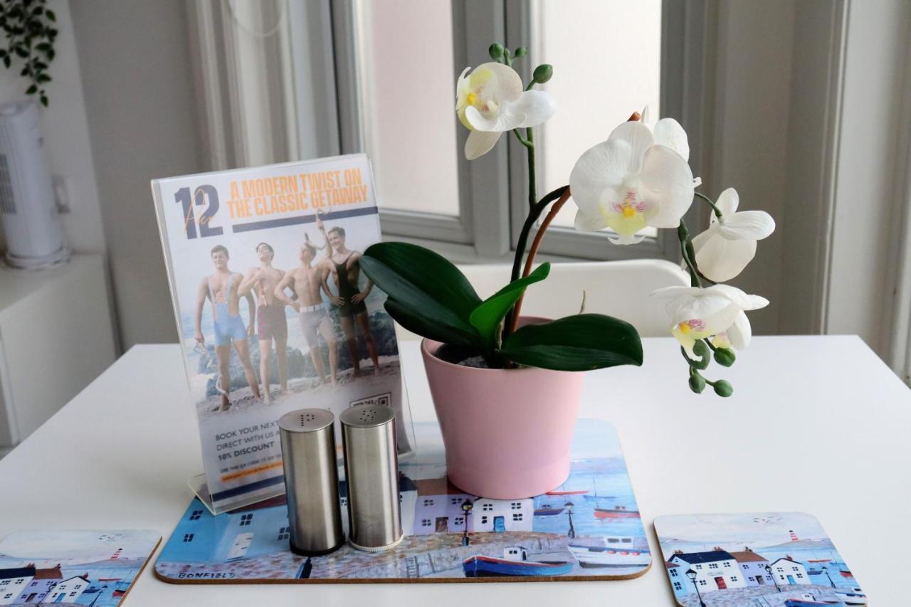 Pier12 Apartman Eastbourne Kültér fotó
