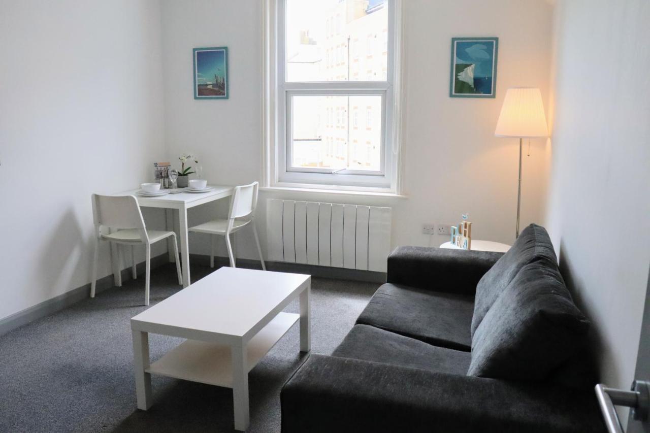 Pier12 Apartman Eastbourne Kültér fotó