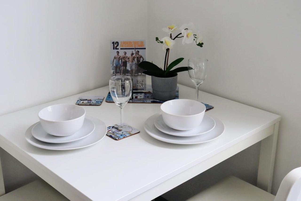 Pier12 Apartman Eastbourne Kültér fotó